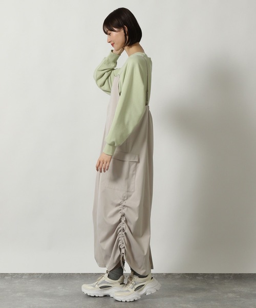 LAKOLE（ラコレ）の「カーゴキャミジャンスカ / 290715（ジャンパースカート・レディース・ブラック/グレー/アイボリー・FREE）」の4枚目の写真