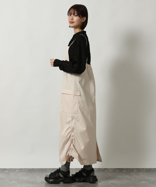 LAKOLE（ラコレ）の「カーゴキャミジャンスカ / 290715（ジャンパースカート・レディース・ブラック/グレー/アイボリー・FREE）」の10枚目の写真