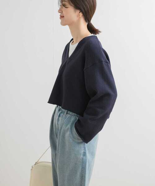 URBAN RESEARCH DOORS(アーバンリサーチドアーズ)の「ミドルインレイVネックプルオーバー(Tシャツ/カットソー・レディース・ネイビー/ホワイト系その他・MEDIUM)」の9枚目の写真