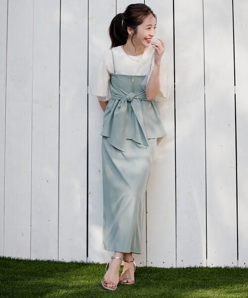 natural couture（ナチュラルクチュール）の「osono2WAYビスチェ付きスカート（スカート・レディース・チャコールグレー/サックスブルー/その他1・LARGE/MEDIUM）」の2枚目の写真