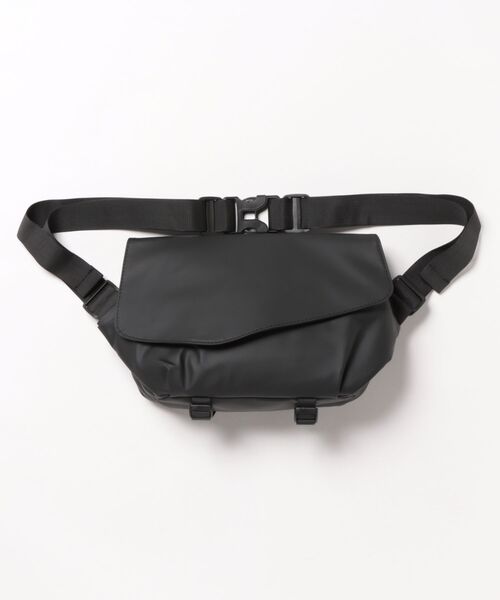 ★美品★MARK＆LONA★ボディーバッグ・ショルダーバッグ★ 1.jpg