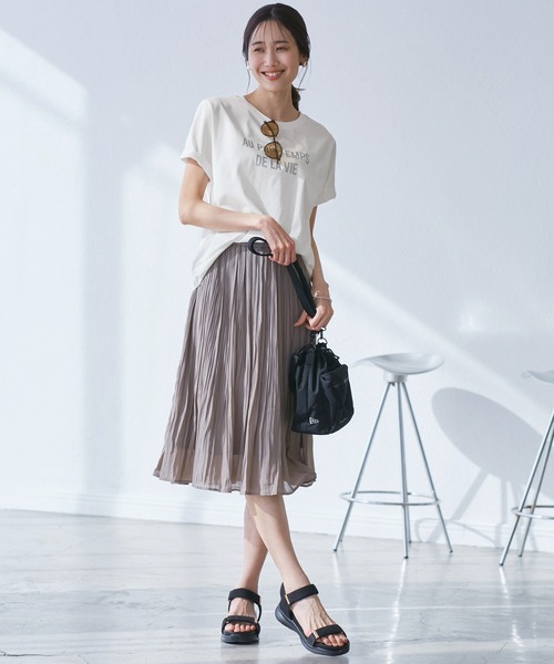 ROPE' PICNIC（ロペピクニック）の「【UVカット・洗濯機OK・接触冷感】RENUロゴTシャツ（Tシャツ/カットソー・レディース・ブラック/ベージュ/ホワイト/ホワイト系その他・38）」の19枚目の写真