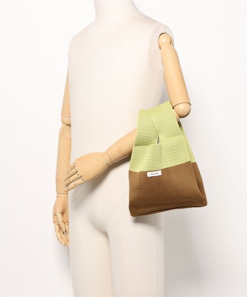 TONE SELECT GOODS(トーンセレクトグッズ)の「urbanfemine./バイカラーニットミニバッグ U7434(トートバッグ・レディース・オレンジ/グリーン/ブルー/ピンク/ブラウン/ダークグリーン/パープル/ベージュ/ホワイト・FREE)」の20枚目の写真