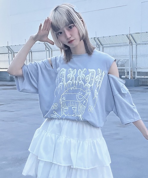 DARRDY（ダーディー）の「【DARRDY/ダーディー】肩ジップオーバーサイズTシャツ/nuneちゃん（Tシャツ/カットソー・レディース・ホワイト/ブラック/サックスブルー・ONESIZE）」の3枚目の写真