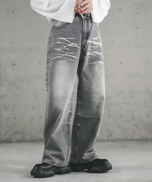 Shoowtime(ショウタイム)の「Vintage Wash Straight Denim Pants / ビンテージウォッシュストレートデニムパンツ(デニムパンツ・メンズ・グレー/ブラック/ライトブルー・SMALL/X-LARGE/LARGE/MEDIUM)」の2枚目の写真