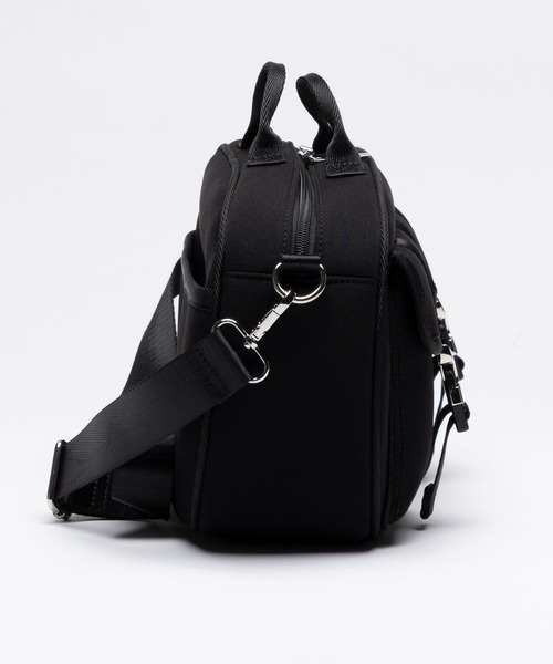 EDITA.（エディータ）の「ネオプレン ラウンド バックルポケット 2wayバッグ　2WAY / 軽量（ショルダーバッグ・レディース・ブラック/カーキオリーブ・FREE）」の9枚目の写真