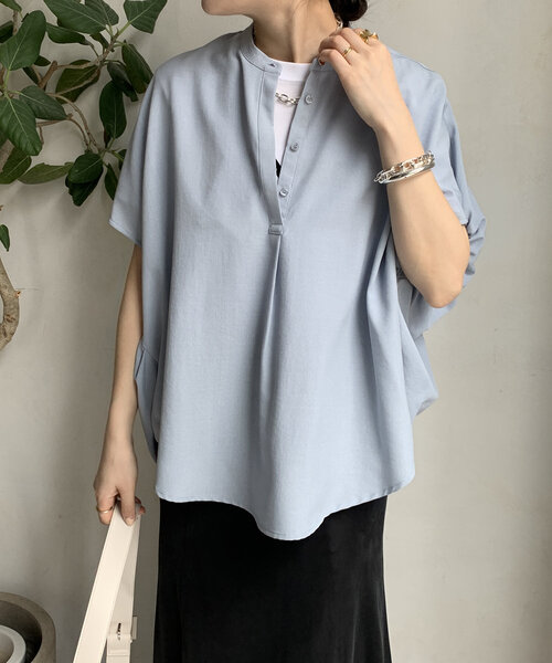 DouDou(ドゥドゥ)の「【WEB限定】タンブラーブッチャー袖ギャザーシャツ(シャツ/ブラウス・レディース・ライトグレー/ネイビー/サックスブルー/グリーン系その他・FREE)」の4枚目の写真