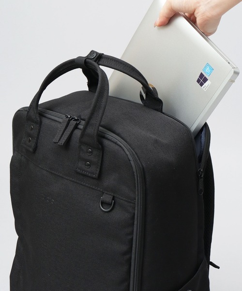 fulcro(フルクロ)の「fulcro フルクロ 撥水 14ポケット バックパック オブロング ビジネスリュック A4サイズ・15インチPC収納対応 Cityシリーズ 19L(バックパック/リュック・メンズ・ブラック・FREE)」の6枚目の写真