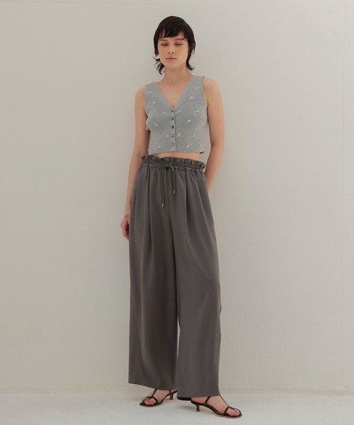 venit（ヴェニット）の「VENIT / acetate cotton flower bijou tank(アセテートコットンフラワービジュータンク)（ニット/セーター・レディース・グレー/ホワイト・38）」の7枚目の写真