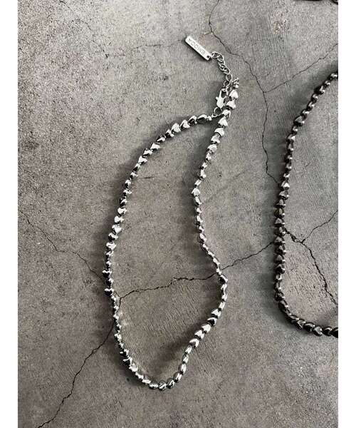 EMODA（エモダ）の「ハートビーズネックレス（ネックレス・レディース・シルバー/ブラック・FREE）」の2枚目の写真