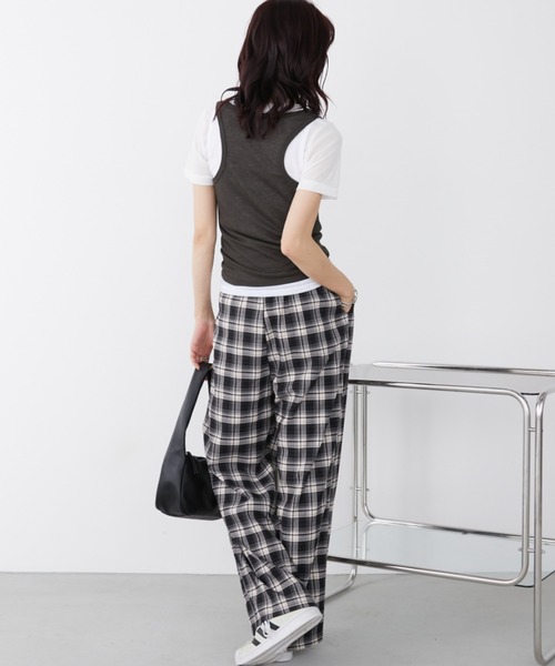 Auntie Rosa Holiday（アンティローザホリデー）の「シアーレイヤードタンク（タンクトップ・レディース・ブラック/ブラウン/カーキ/ボルドー・FREE）」の6枚目の写真