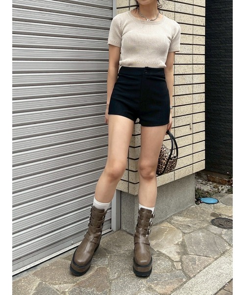 EVRIS（エヴリス）の「ハーフスリーブバックオープンリボンニットトップス（ニット/セーター・レディース・ブラック/ブルー/ピンク/ベージュ・FREE）」の11枚目の写真