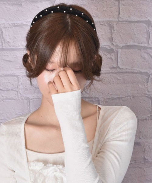 TONE SELECT GOODS（トーンセレクトグッズ）の「【float】ベロア×パール カチューシャ（カチューシャ・レディース・ワインレッド/ブラック・FREE）」の8枚目の写真