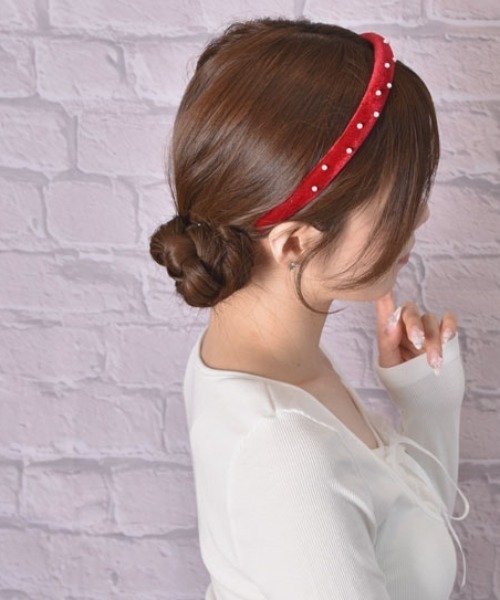 TONE SELECT GOODS（トーンセレクトグッズ）の「【float】ベロア×パール カチューシャ（カチューシャ・レディース・ワインレッド/ブラック・FREE）」の13枚目の写真