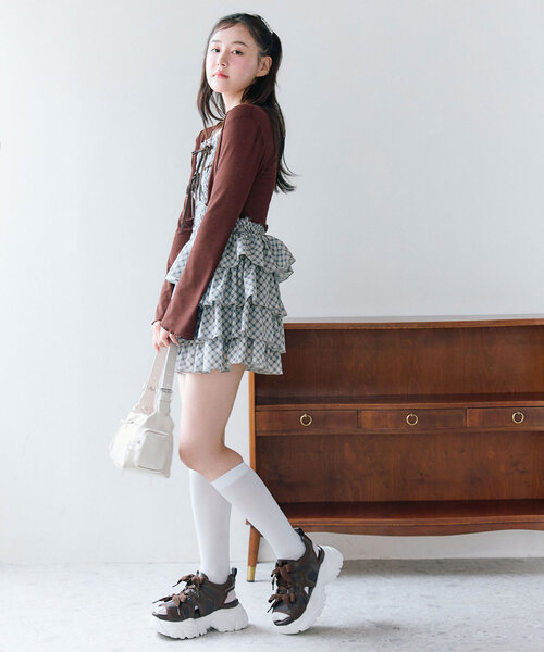 OLIVE des OLIVE(オリーブデオリーブ)の「【SETアイテム】シャーリングキャミワンピとボレロのセット(ワンピース・レディース・サックスブルー/オフホワイト/ブラウン・FREE)」の15枚目の写真