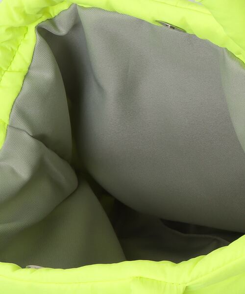 COMMON WARE（コモンウェアー）の「EM:cheek チーク puff kinchaku 2WAY tote パフ巾着2WAYショルダーバッグ（ショルダーバッグ・レディース・ブラック/パープル/グレー/イエロー・FREE）」の15枚目の写真