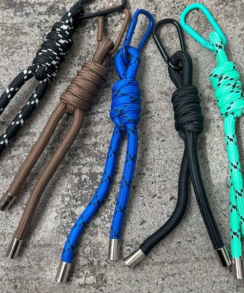 VitaFelice（ヴィータフェリーチェ）の「コードストラップチャーム パラコードキーホルダー カラビナ付き（チャーム・レディース・ブラック/ブラウン/ブラック系/ミント/ブルー系・FREE）」の5枚目の写真