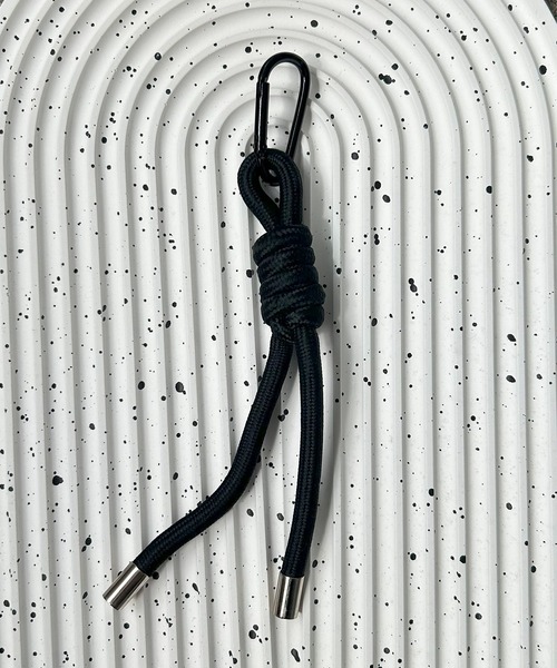 VitaFelice（ヴィータフェリーチェ）の「コードストラップチャーム パラコードキーホルダー カラビナ付き（チャーム・レディース・ブラック/ブラウン/ブラック系/ミント/ブルー系・FREE）」の2枚目の写真