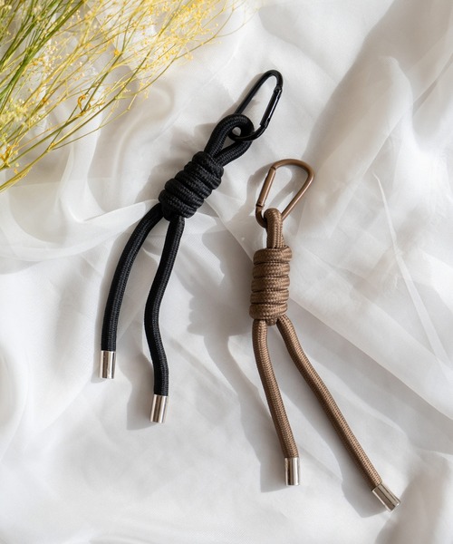 VitaFelice（ヴィータフェリーチェ）の「コードストラップチャーム パラコードキーホルダー カラビナ付き（チャーム・レディース・ブラック/ブラウン/ブラック系/ミント/ブルー系・FREE）」の9枚目の写真