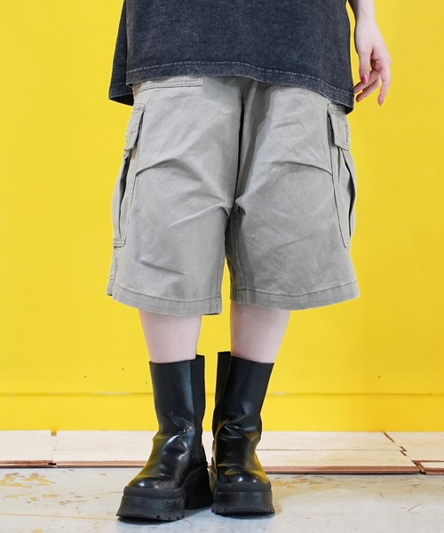 En serio TOKYO(エンソリオトーキョー)の「ワイドバギーカーゴショートパンツ(カーゴパンツ・メンズ・ブラック/グリーン/ベージュ・MEDIUM/LARGE/X-LARGE)」の6枚目の写真