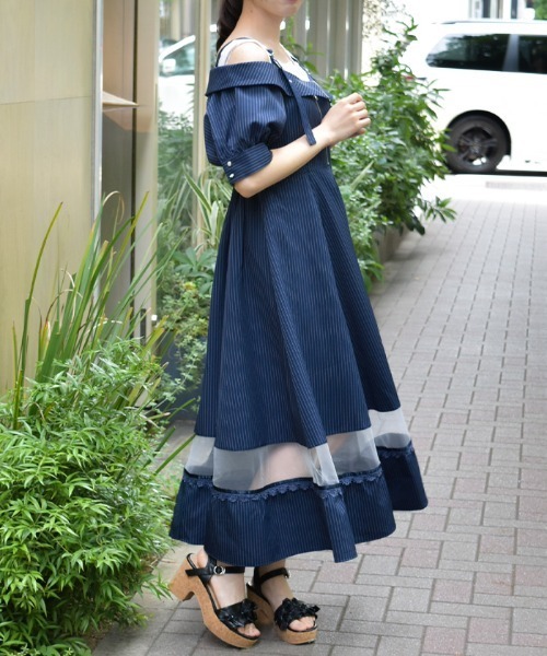 ストライプオフショルダーワンピース オフショル風ストライプワンピース（ワンピース）｜axes femme