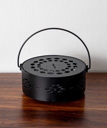 MILLION CARATS（ミリオンカラッツ）の「蚊取り線香をもっとおしゃれに。和にも洋にもなじむオルテガ柄で夏の暮らしをアップデート！ベランダもリビングもキャンプ場も。大人の“見せたくなる”蚊遣りボックス（インテリア雑貨）」