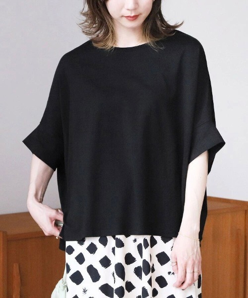 SallyLunn(サリーラン)の「ドルマンスリーブスリットカットソー(Tシャツ/カットソー・レディース・ホワイト/ブラック/ベージュ・LARGE/MEDIUM)」の1枚目の写真