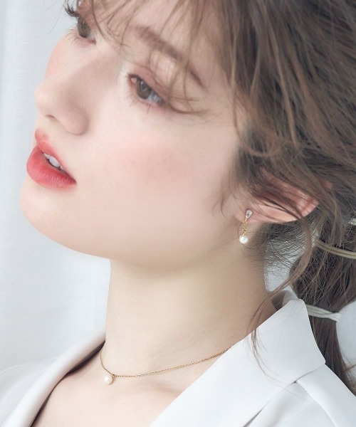 Jolie Toujours（ジョリトゥジュール）の「〈K18GP〉ドロップトップパールピアス（ピアス（両耳用）・レディース・ゴールド・FREE）」の3枚目の写真