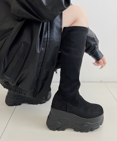 Shoes in Closet(シューズインクローゼット)の「厚底 ダブルソール ストレッチ ロングブーツ 538(ブーツ・レディース・アイボリー/ブラック系8/ブラック・L/M/S/LL)」の7枚目の写真
