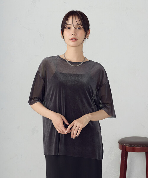 COMME CA ISM(コムサイズム)の「シアーベロア Tシャツ(Tシャツ/カットソー・レディース・ブラック/チャコール・MEDIUM/LARGE)」の1枚目の写真