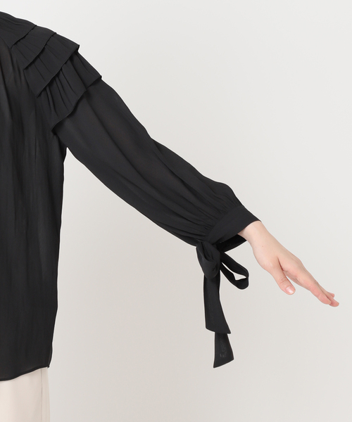 HARDY NOIR（アルディーノアール）の「ジョーゼットショルダーフリルブラウス（シャツ/ブラウス・レディース・ブラック・FREE）」の14枚目の写真