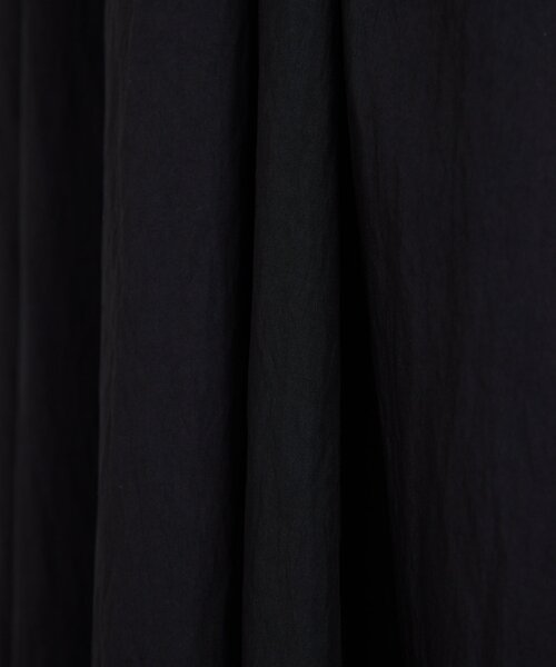 GALLARDAGALANTE(ガリャルダガランテ)の「【万能ワンピース】【オールシーズン活躍】ディープVキャミワンピース(ワンピース・レディース・オフホワイト/ブラック/グレイッシュベージュ・FREE)」の11枚目の写真