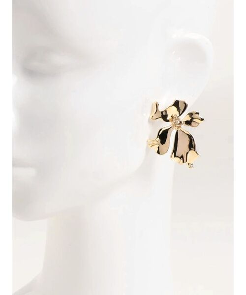 RESEXXY（リゼクシー）の「メタリックフラワーピアス（ピアス（両耳用）・レディース・シルバー/ゴールド・FREE）」の7枚目の写真