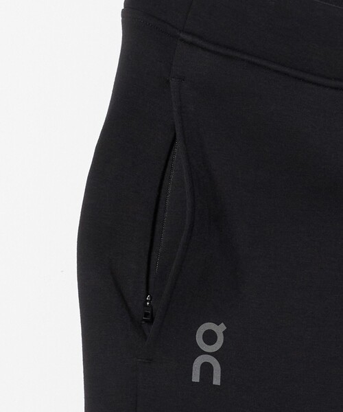 On（オン）の「＜On＞Focus Tech Sweatpants/スウェットパンツ（スウェットパンツ・メンズ・ブラック・L/M/XL/S）」の4枚目の写真