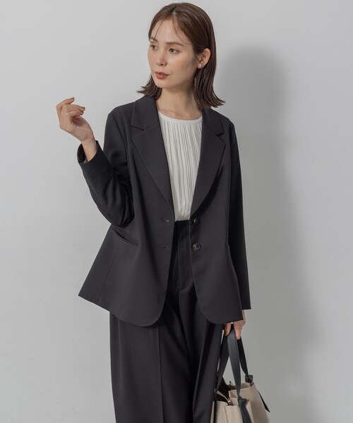 組曲（クミキョク）の「ハンサムツイル ジャケット（テーラードジャケット・レディース・ブラック系/グレー系/ベージュ系・2/3）」の12枚目の写真