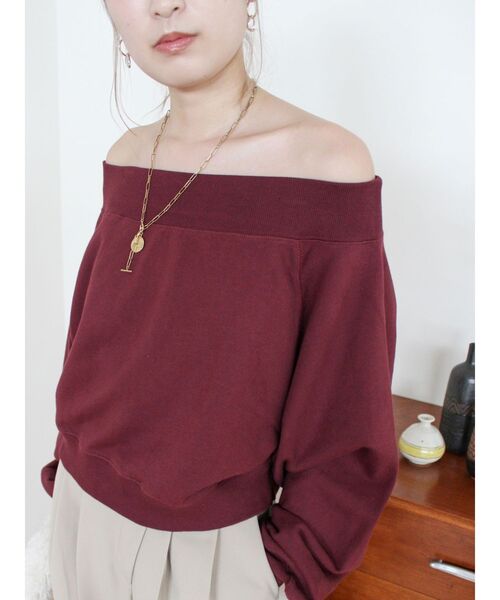 Ungrid（アングリッド）の「オフショルスウェット（スウェット・レディース・ボルドー/グリーン系その他/ライトグレー/ブラック・FREE）」の19枚目の写真