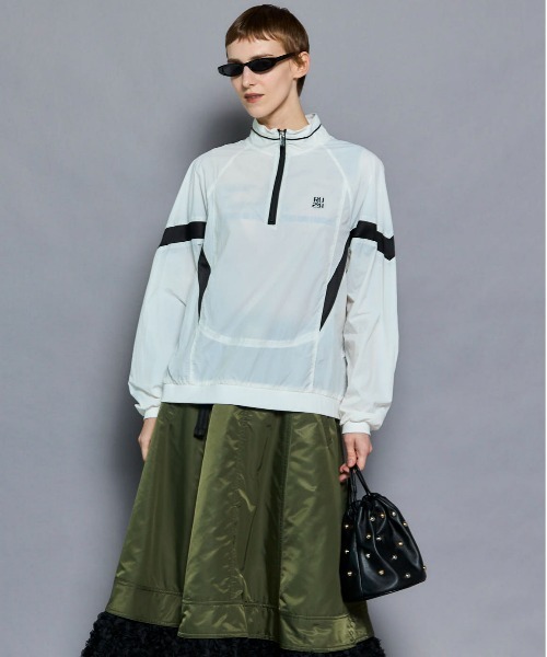 【MAISON SPECIAL】RUSH Logo Nylon Sporty MAISON SPECIAL（メゾンスペシャル）の「RUSH Logo Nylon Sporty Tops