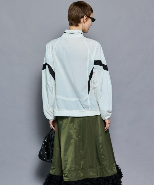 MAISON SPECIAL（メゾンスペシャル）の「RUSH Logo Nylon Sporty Tops
