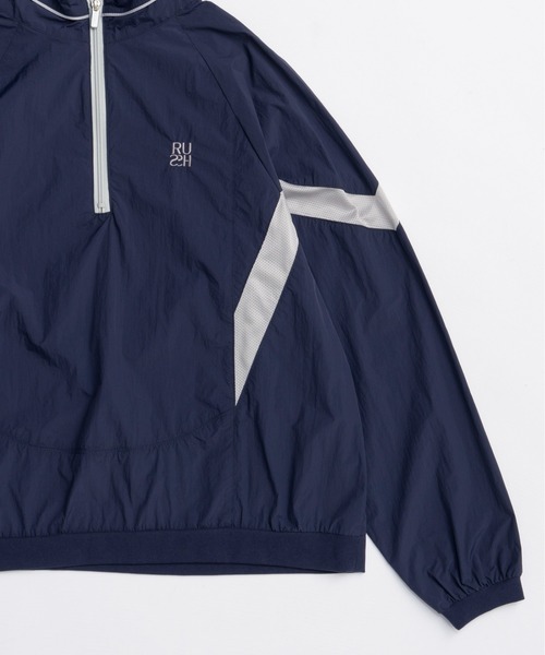MAISON SPECIAL(メゾンスペシャル)の「RUSH Logo Nylon Sporty Tops/RUSHロゴナイロンスポーティートップス(Tシャツ/カットソー・レディース・ネイビー/ブラック/ホワイト・FREE)」の19枚目の写真
