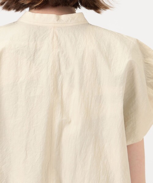 TOMORROWLAND （トゥモローランド）の「【別注】HAVERSACK×GALERIE VIE double シャツ（シャツ/ブラウス・レディース・ライトベージュ・1）」の8枚目の写真