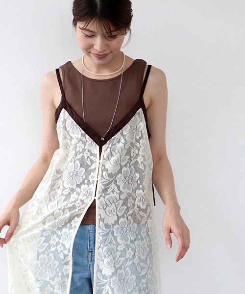Jines(ジネス)の「【接触冷感】バックオープンタンクトップ(タンクトップ・レディース・グレイッシュベージュ/ブラウン/ブラック・38)」の7枚目の写真