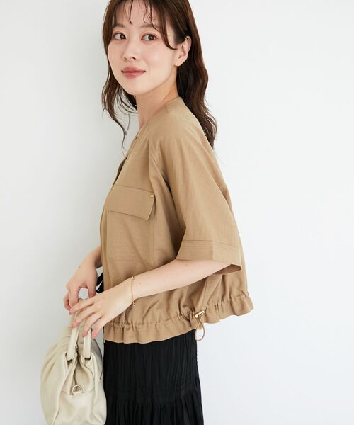 le.coeur blanc（ルクールブラン）の「《シワになりにくく速乾性》ドビークロスドロストブルゾン（ブルゾン・レディース・ブラック/キャメル・38）」の3枚目の写真