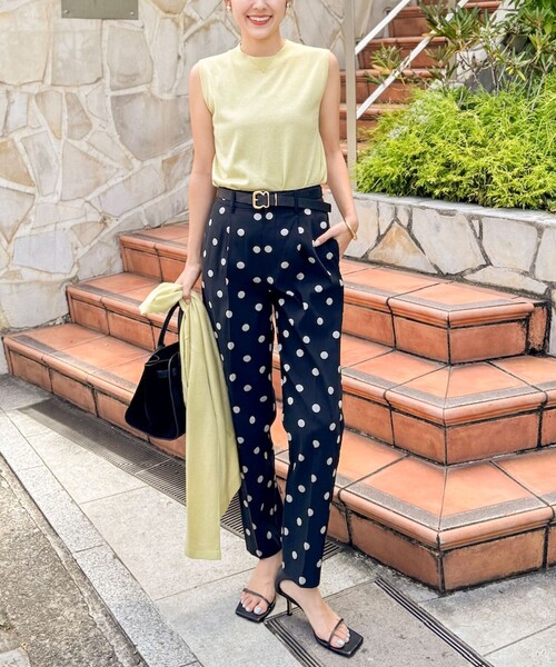 NOLLEY’S(ノーリーズ)の「ウォッシャブルストレッチドットジャガードテーパードパンツ(その他パンツ・レディース・ブラック系その他/グレー系その他・36/38)」の20枚目の写真
