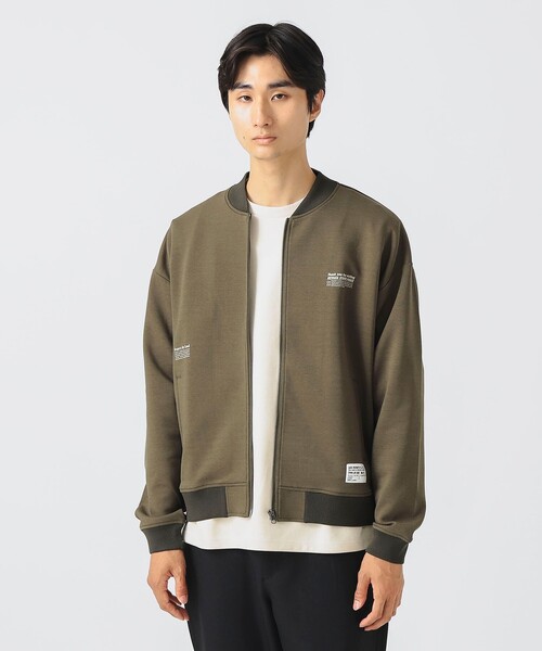 BEAMS HEART（ビームスハート）の「プリント ダンボール MA-1/Printed Scuba MA-1 Jacket（吸水速乾・毛玉軽減・リラックスフィット）（MA-1・メンズ・ブラック/オリーブ・SMALL/MEDIUM/LARGE）」の20枚目の写真