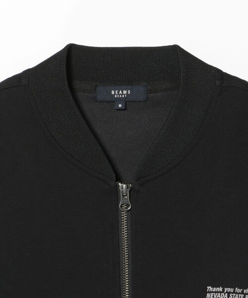 BEAMS HEART（ビームスハート）の「プリント ダンボール MA-1/Printed Scuba MA-1 Jacket（吸水速乾・毛玉軽減・リラックスフィット）（MA-1・メンズ・ブラック/オリーブ・SMALL/MEDIUM/LARGE）」の8枚目の写真