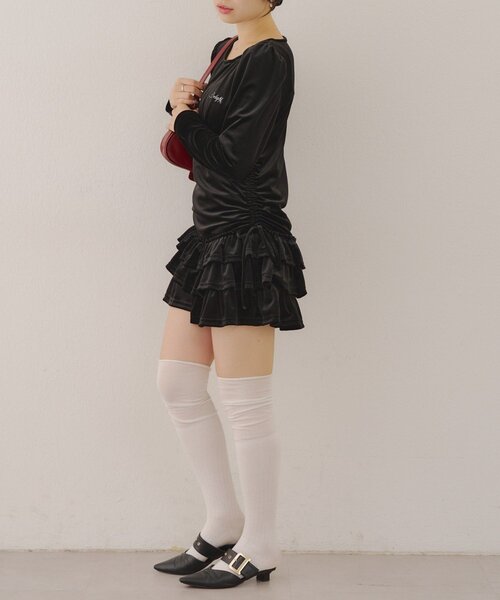 Another Branch olive des olive(アナザーブランチオリーブデオリーブ)の「【めい@may_81oセレクト】ベロア裾フリルミニワンピース(ワンピース・レディース・ブラウン/ブラック・FREE)」の13枚目の写真