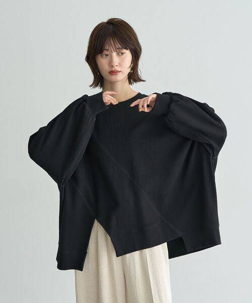 Editt by YECCA VECCA（エディットバイイェッカヴェッカ）の「アシメデザインプルオーバー（スウェット・レディース・ブラック/ブラウン/グレー・FREE）」の2枚目の写真