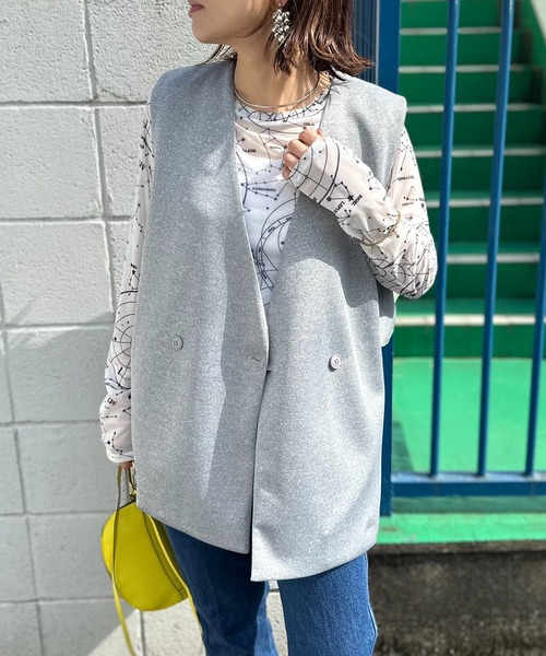 mi via loca（ミヴィアロカ）の「ダンボールBACKフリルベスト（ベスト・レディース・グレー/グレー系その他/ブラック・FREE）」の4枚目の写真