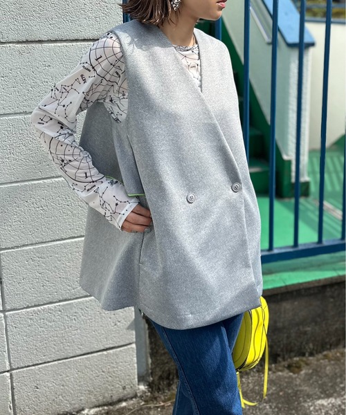 mi via loca（ミヴィアロカ）の「ダンボールBACKフリルベスト（ベスト・レディース・グレー/グレー系その他/ブラック・FREE）」の12枚目の写真