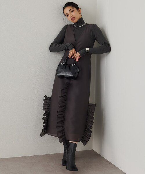 Whim Gazette（ウィムガゼット）の「フリルオーガンジーワンピース（ワンピース・レディース・チャコールグレー・FREE）」の17枚目の写真